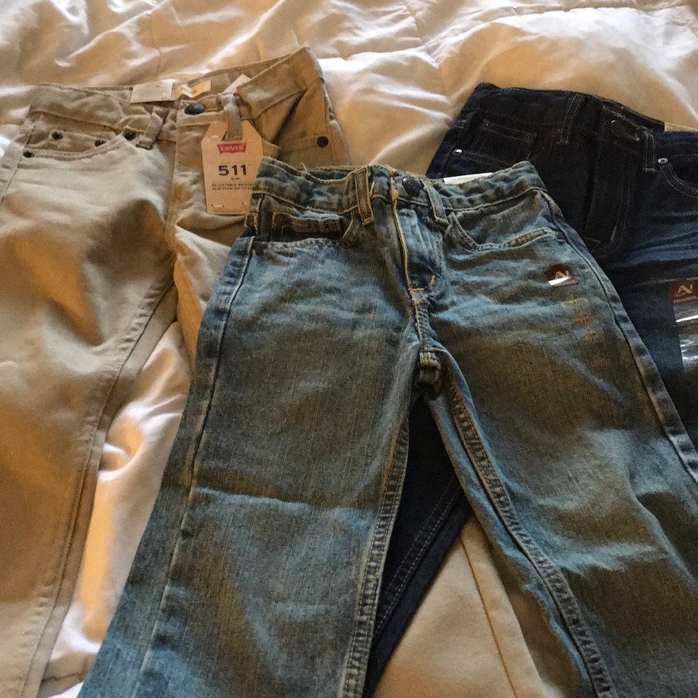 Boys size 4 skinny jeans